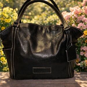 Dooney & Bourke Kristin Elegant Black Leather Tote Bag